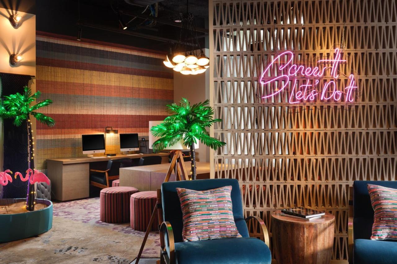 Moxy Austin - University Hotell Eksteriør bilde